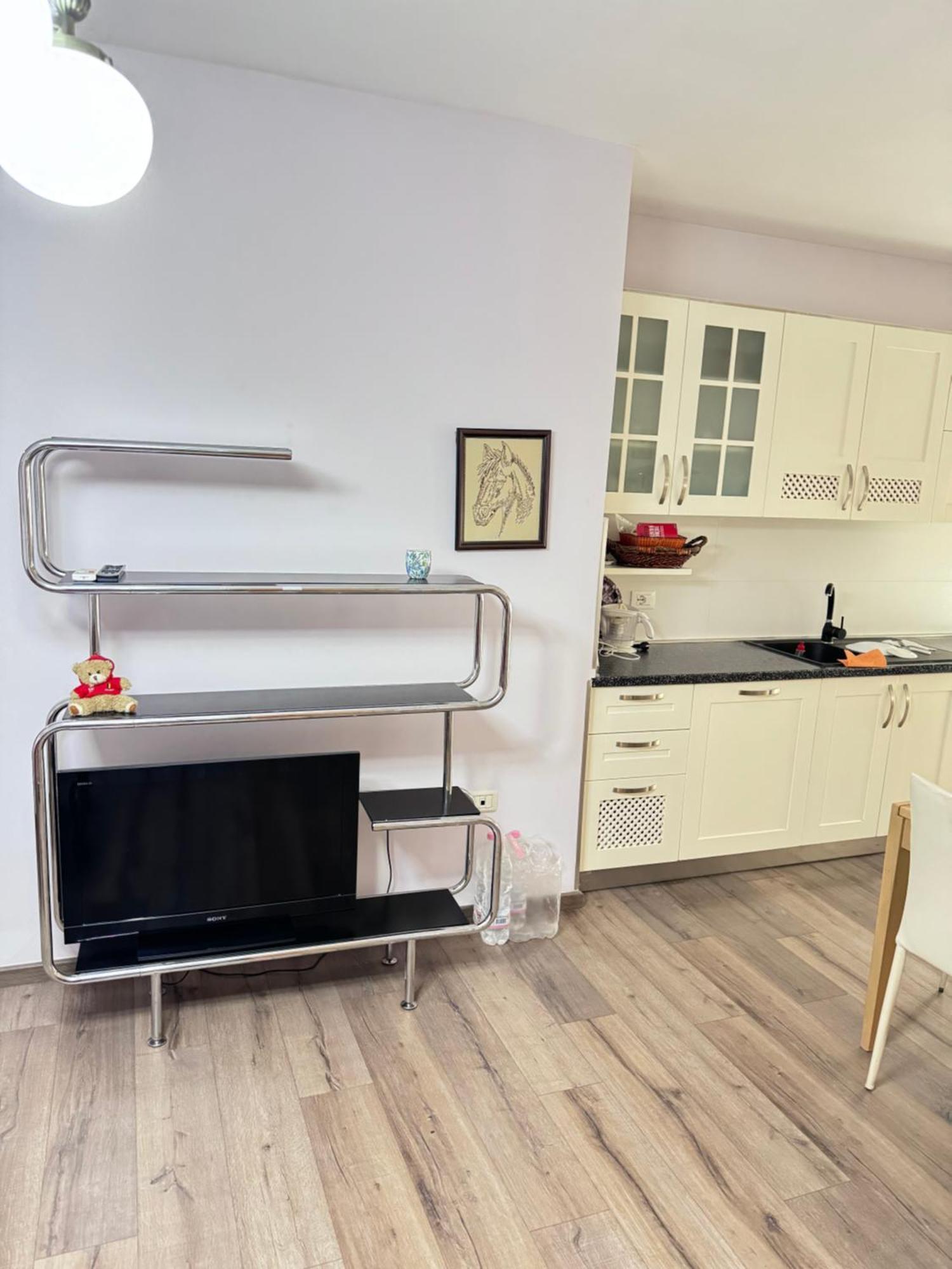 Stylish Downtown Getaway * Tirana